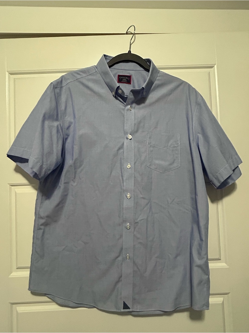 Untuckit Short -Sleeve Button-Down Shirt in Light Blue